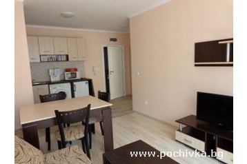 Bulgaria Byt Slanchev bryag, Interiorul